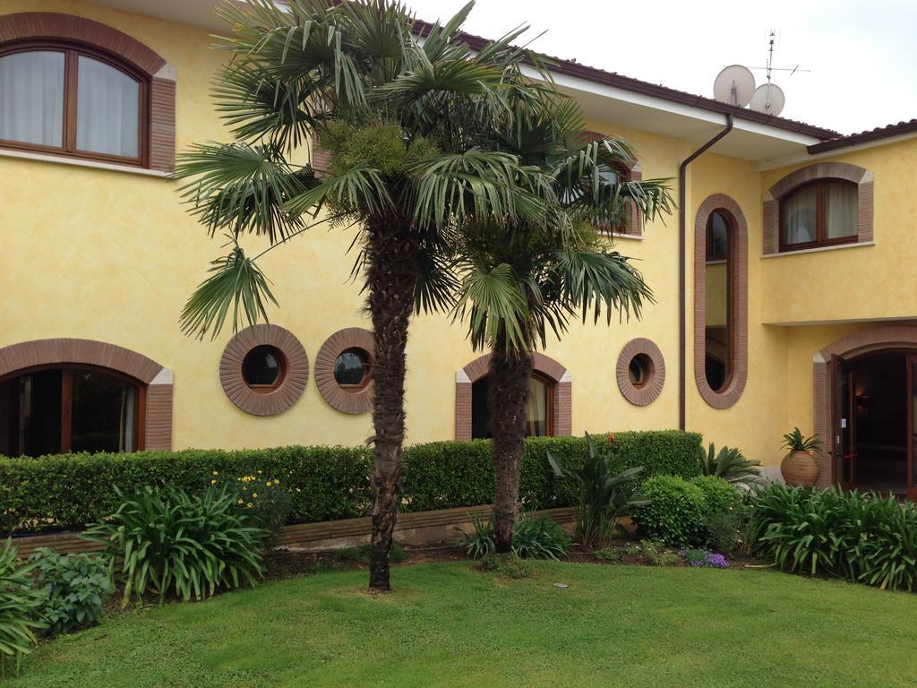 La Locanda Del Cavaliere Borgo Montello Buitenkant foto