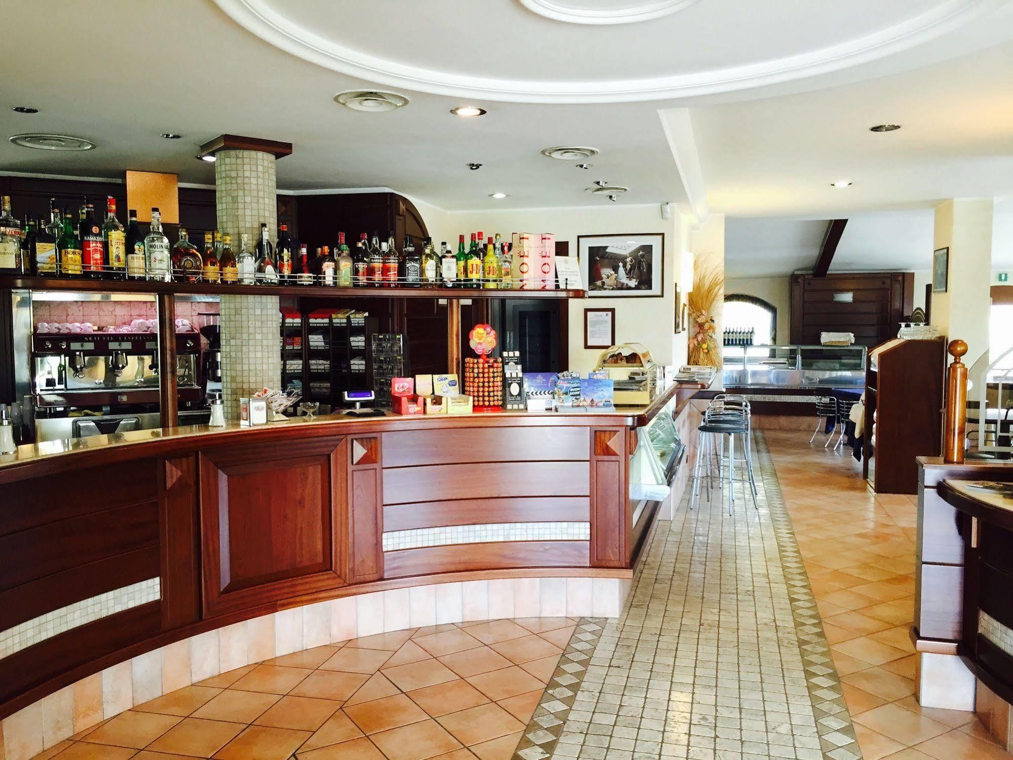 La Locanda Del Cavaliere Borgo Montello Buitenkant foto